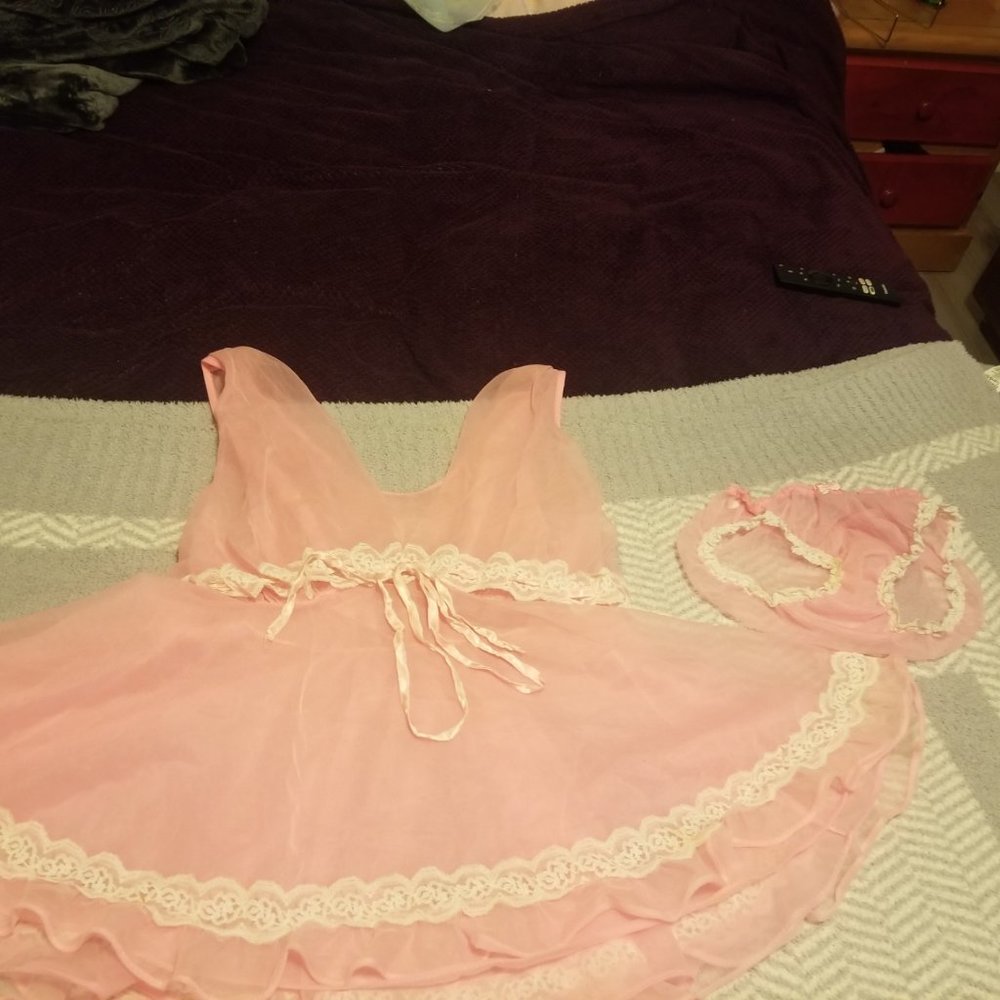 Tosca vintage lingerie hot pink baby doll two piece